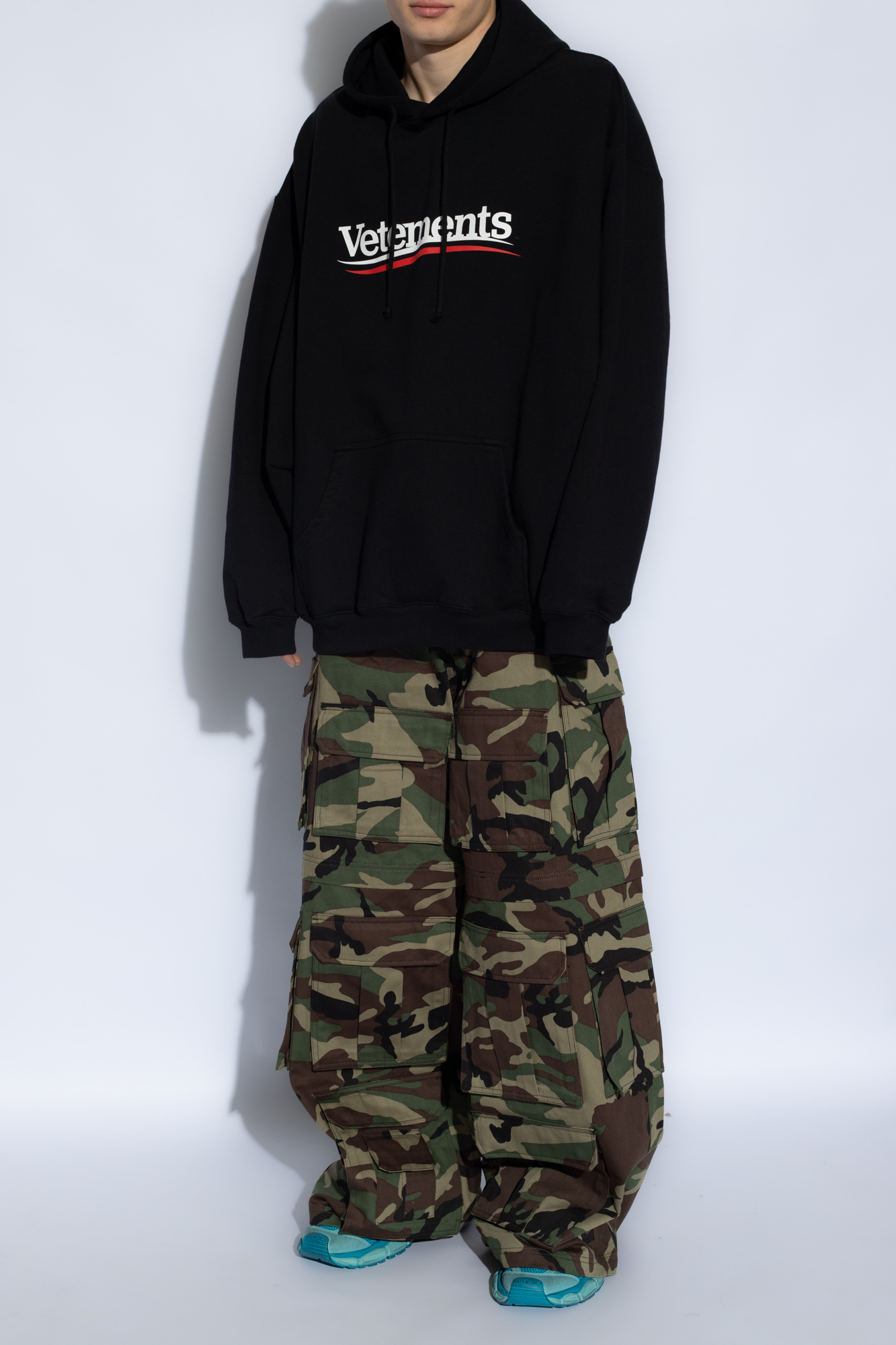 Vetements black logo store hoodie